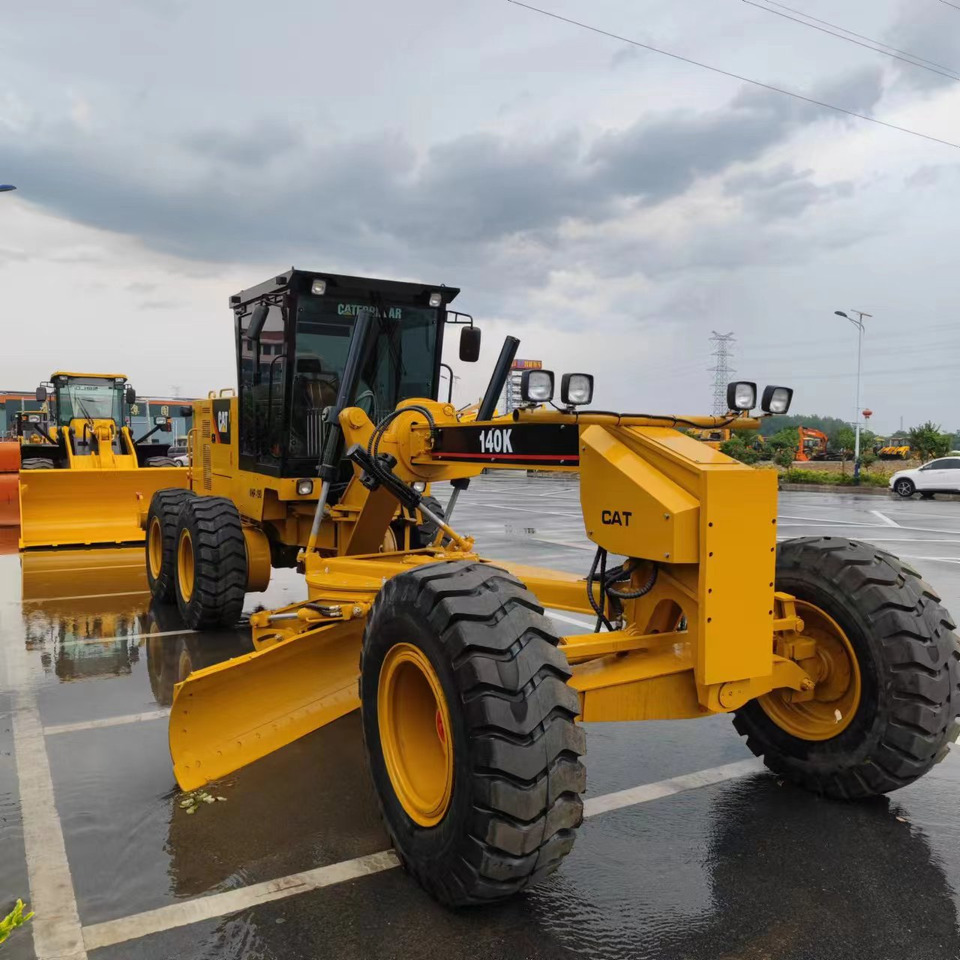 CATERPILLAR 140K - Makinë niveluese: foto 1 CATERPILLAR 140K - Makinë niveluese: foto 1