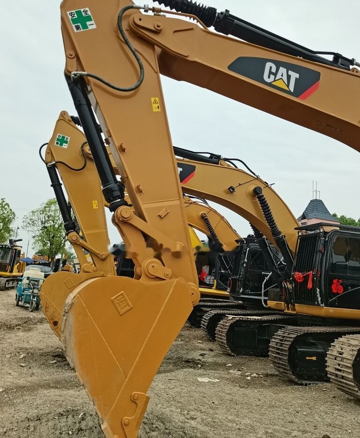 Caterpillar 330D - Ekskavator me zinxhirë: foto 1 Caterpillar 330D - Ekskavator me zinxhirë: foto 1
