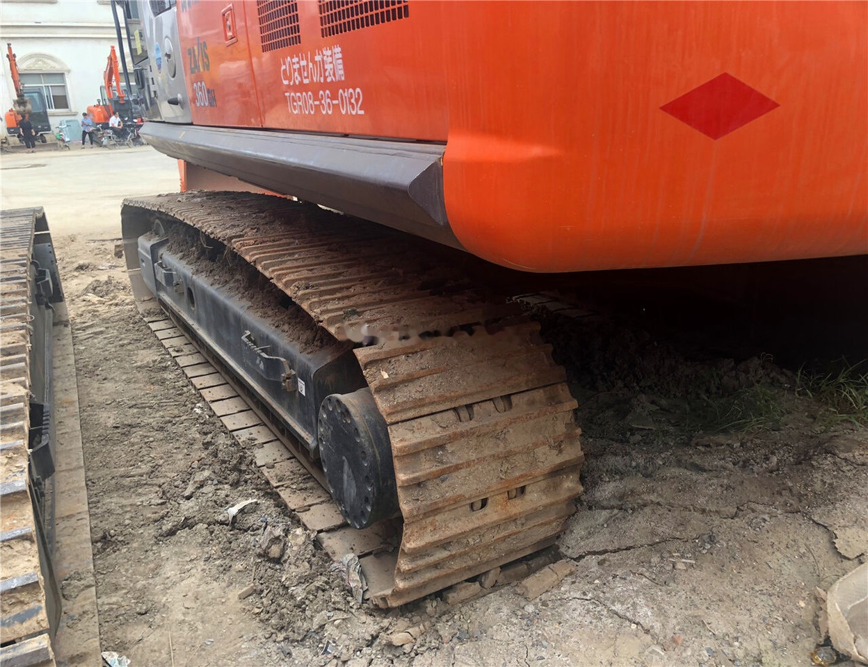 Hitachi ZX360 - Ekskavator me zinxhirë: foto 4 Hitachi ZX360 - Ekskavator me zinxhirë: foto 4