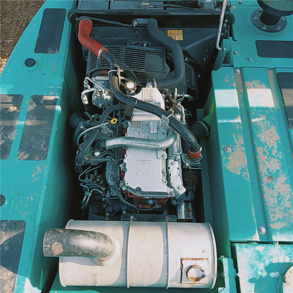 Kobelco SK210 - Ekskavator me zinxhirë: foto 2 Kobelco SK210 - Ekskavator me zinxhirë: foto 2