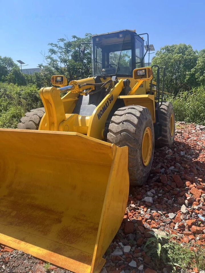 Komatsu WA380 - Fadrom me goma: foto 1 Komatsu WA380 - Fadrom me goma: foto 1