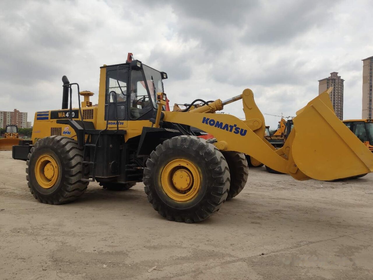 Komatsu WA470 - Fadrom me goma: foto 5 Komatsu WA470 - Fadrom me goma: foto 5
