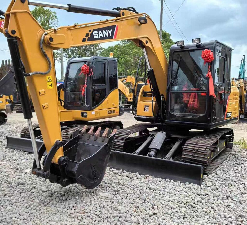 Sany SY75C - Ekskavator me zinxhirë: foto 5 Sany SY75C - Ekskavator me zinxhirë: foto 5