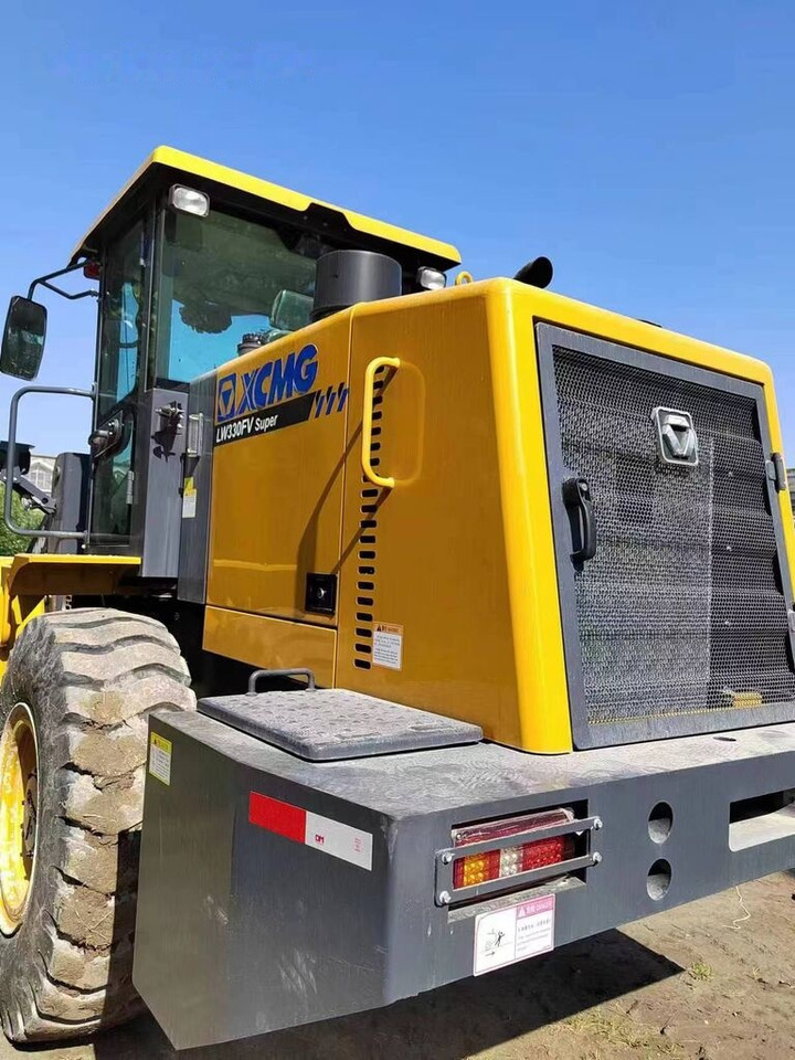 XCMG LW300FV - Fadrom me goma: foto 4 XCMG LW300FV - Fadrom me goma: foto 4