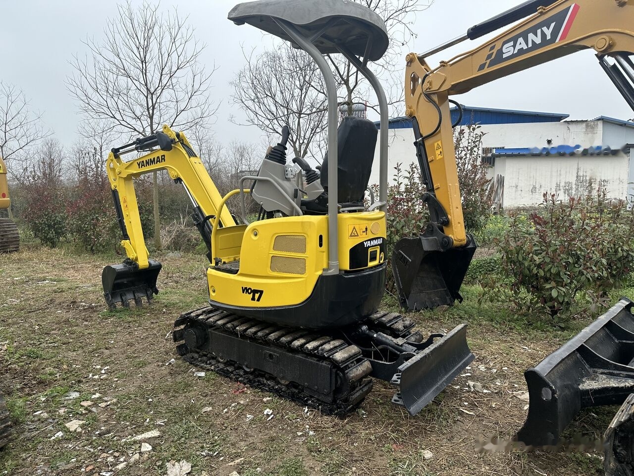 Yanmar VIO17 - Miniekskavator: foto 1 Yanmar VIO17 - Miniekskavator: foto 1