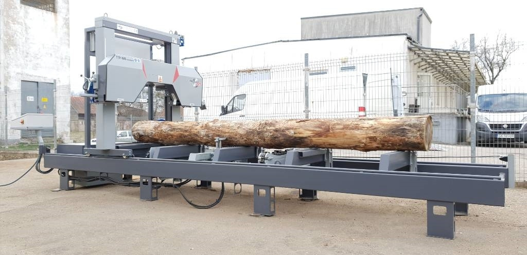Trak-Met Trak taśmowy z hydrauliką TTP-600/S tor 200x120x5 - Pajisje pylltarie: foto 1 Trak-Met Trak taśmowy z hydrauliką TTP-600/S tor 200x120x5 - Pajisje pylltarie: foto 1