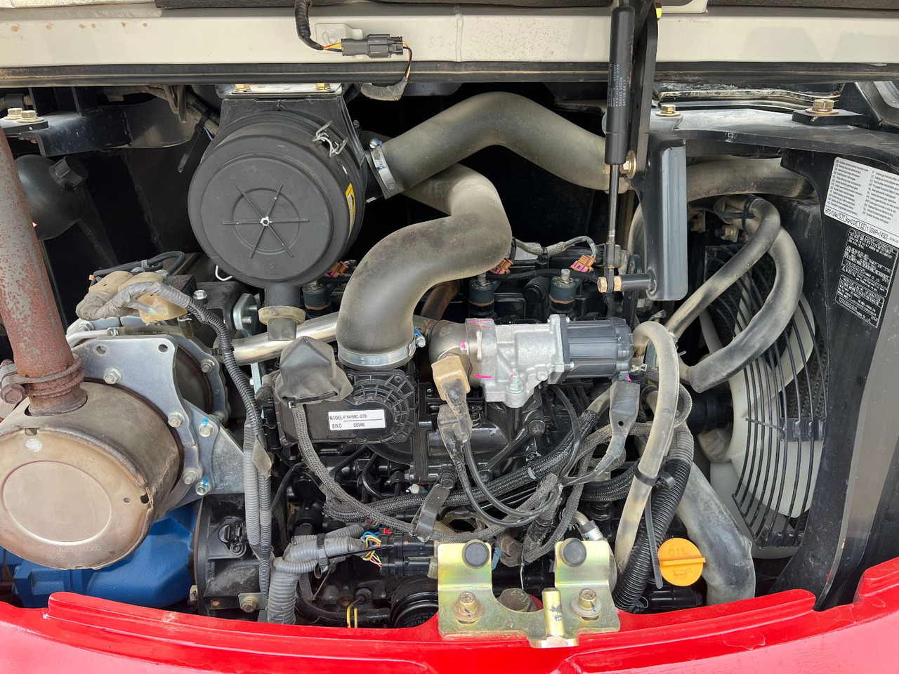 Takeuchi TB 240 DPF V4 Powertilt 3x Löffel - Miniekskavator: foto 3 Takeuchi TB 240 DPF V4 Powertilt 3x Löffel - Miniekskavator: foto 3