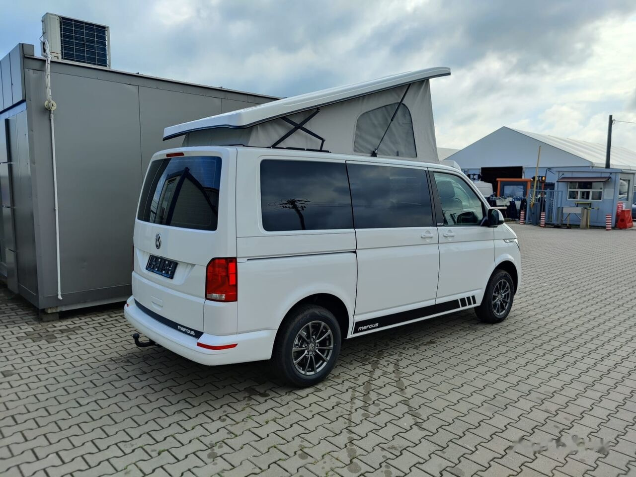 Volkswagen T6.1 Mercus Camper California - Kamper: foto 3 Volkswagen T6.1 Mercus Camper California - Kamper: foto 3