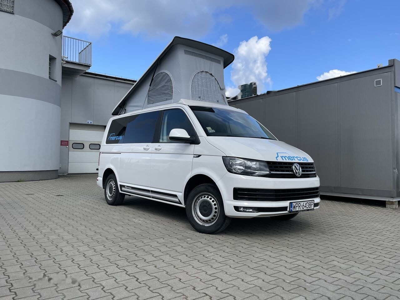 Volkswagen T6 CAMPER CALIFORNIA - Kamper: foto 1 Volkswagen T6 CAMPER CALIFORNIA - Kamper: foto 1