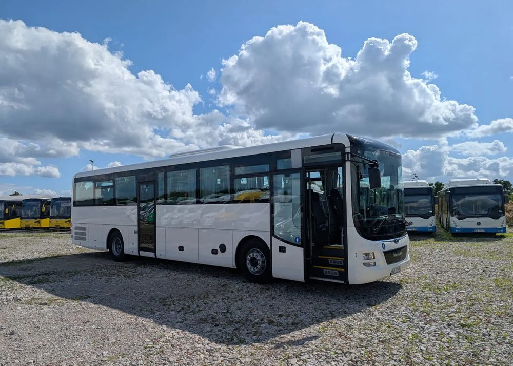 MAN Lion's Intercity - Autobus suburban: foto 2 MAN Lion's Intercity - Autobus suburban: foto 2