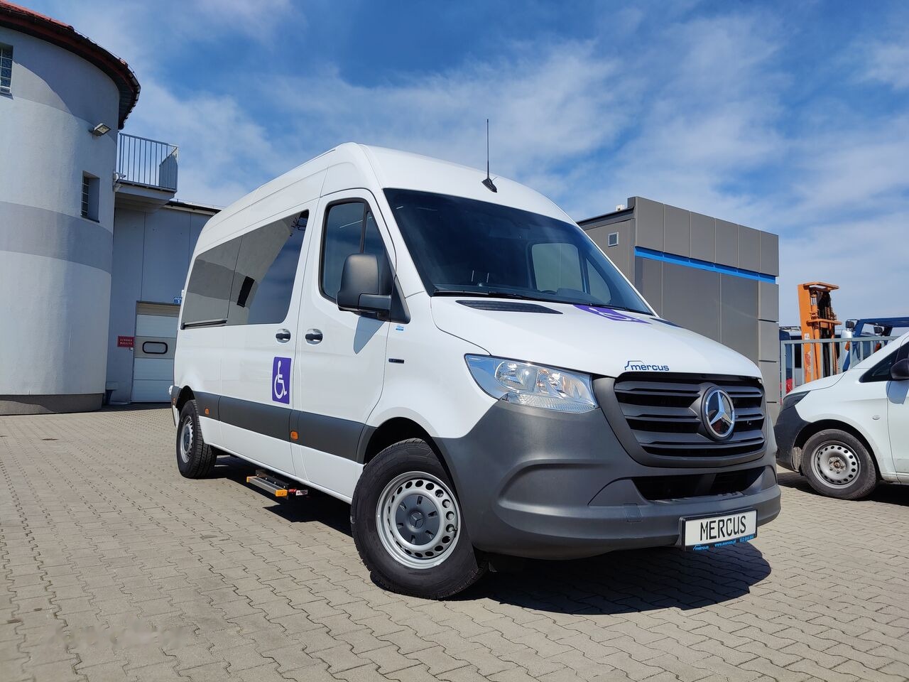 Mercedes-Benz E-Sprinter - Minibus, Autobus elektrik: foto 1 Mercedes-Benz E-Sprinter - Minibus, Autobus elektrik: foto 1