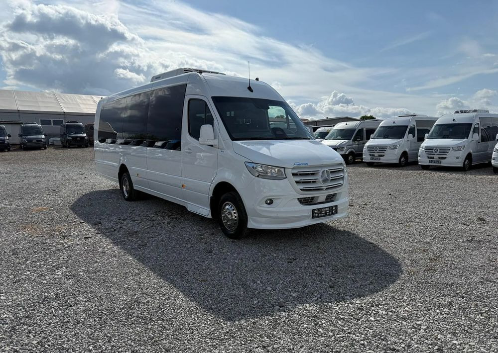 Mercedes-Benz Sprinter 517 - Minibus, Furgon pasagjerësh: foto 1 Mercedes-Benz Sprinter 517 - Minibus, Furgon pasagjerësh: foto 1