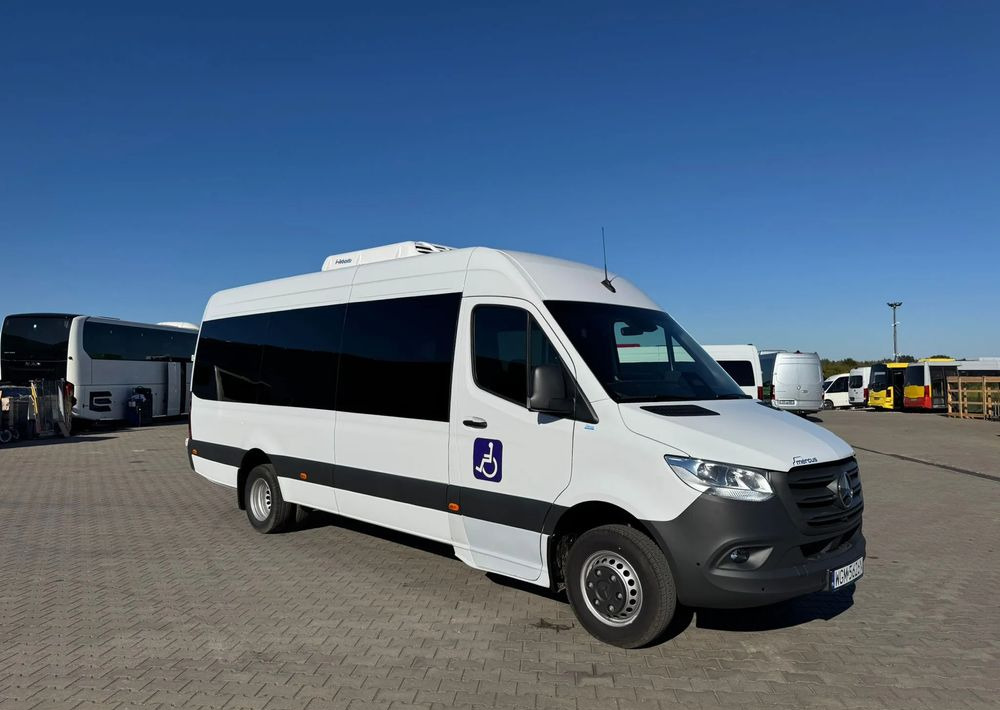Mercedes-Benz Sprinter 517 - Minibus, Furgon pasagjerësh: foto 2 Mercedes-Benz Sprinter 517 - Minibus, Furgon pasagjerësh: foto 2