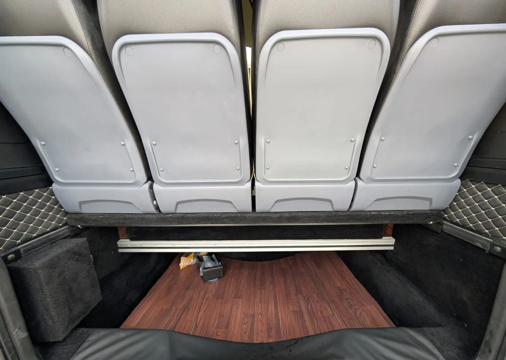 Mercedes-Benz Sprinter 519 - Minibus, Furgon pasagjerësh: foto 4 Mercedes-Benz Sprinter 519 - Minibus, Furgon pasagjerësh: foto 4