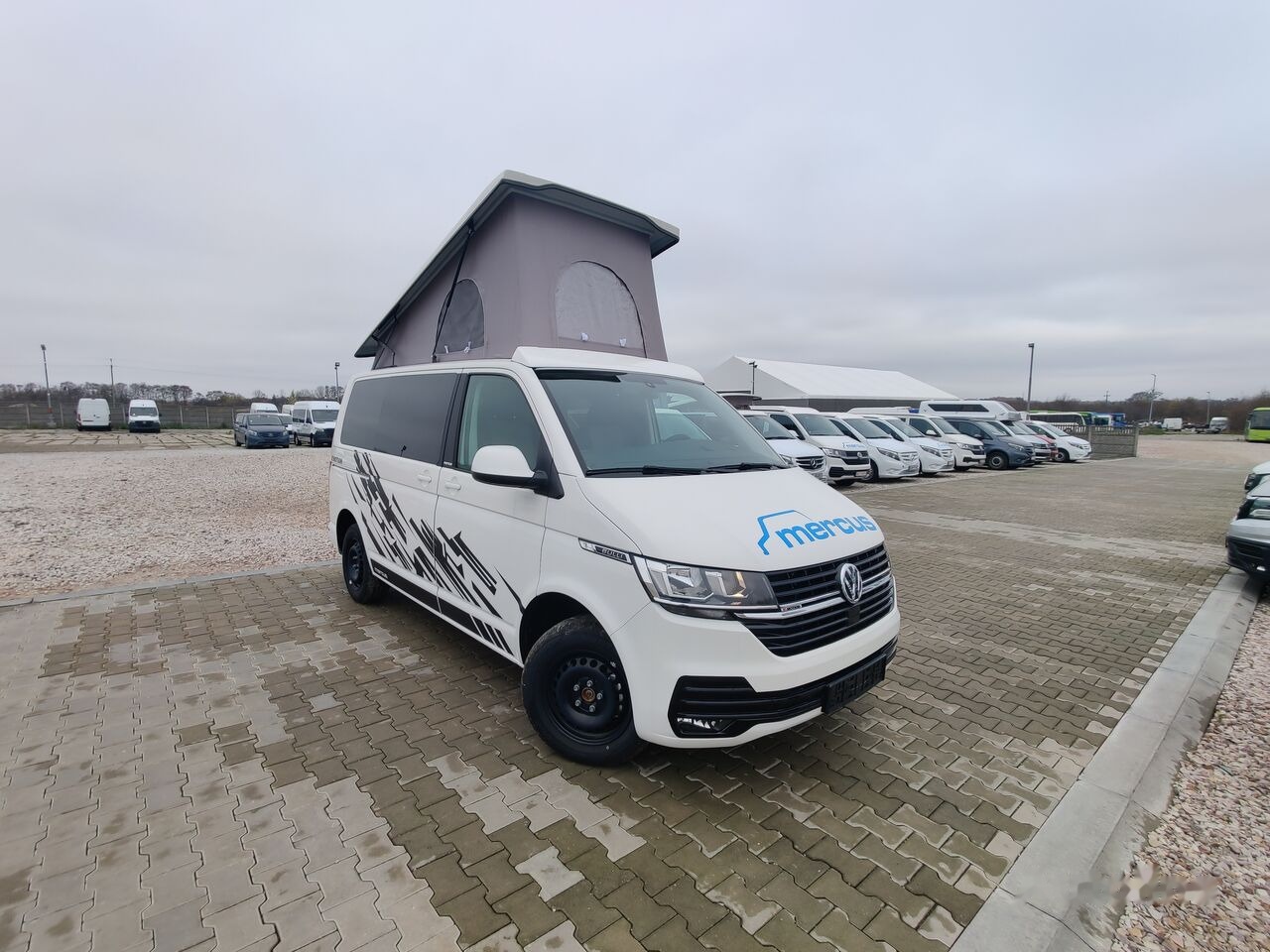 Volkswagen T6.1 MERCUS CAMPER CALIFORNIA - Furgon kampingu: foto 1 Volkswagen T6.1 MERCUS CAMPER CALIFORNIA - Furgon kampingu: foto 1