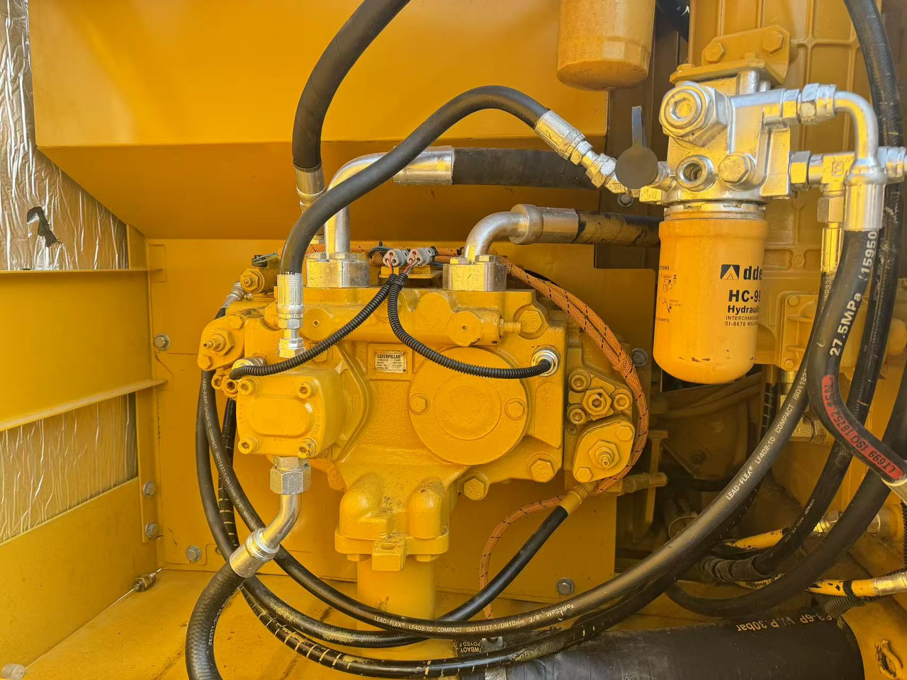 CAT 320CL - Ekskavator me zinxhirë: foto 5 CAT 320CL - Ekskavator me zinxhirë: foto 5