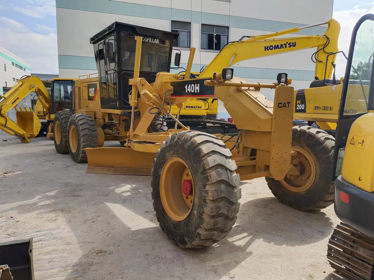 CATERPILLAR 140H - Makinë niveluese: foto 3 CATERPILLAR 140H - Makinë niveluese: foto 3