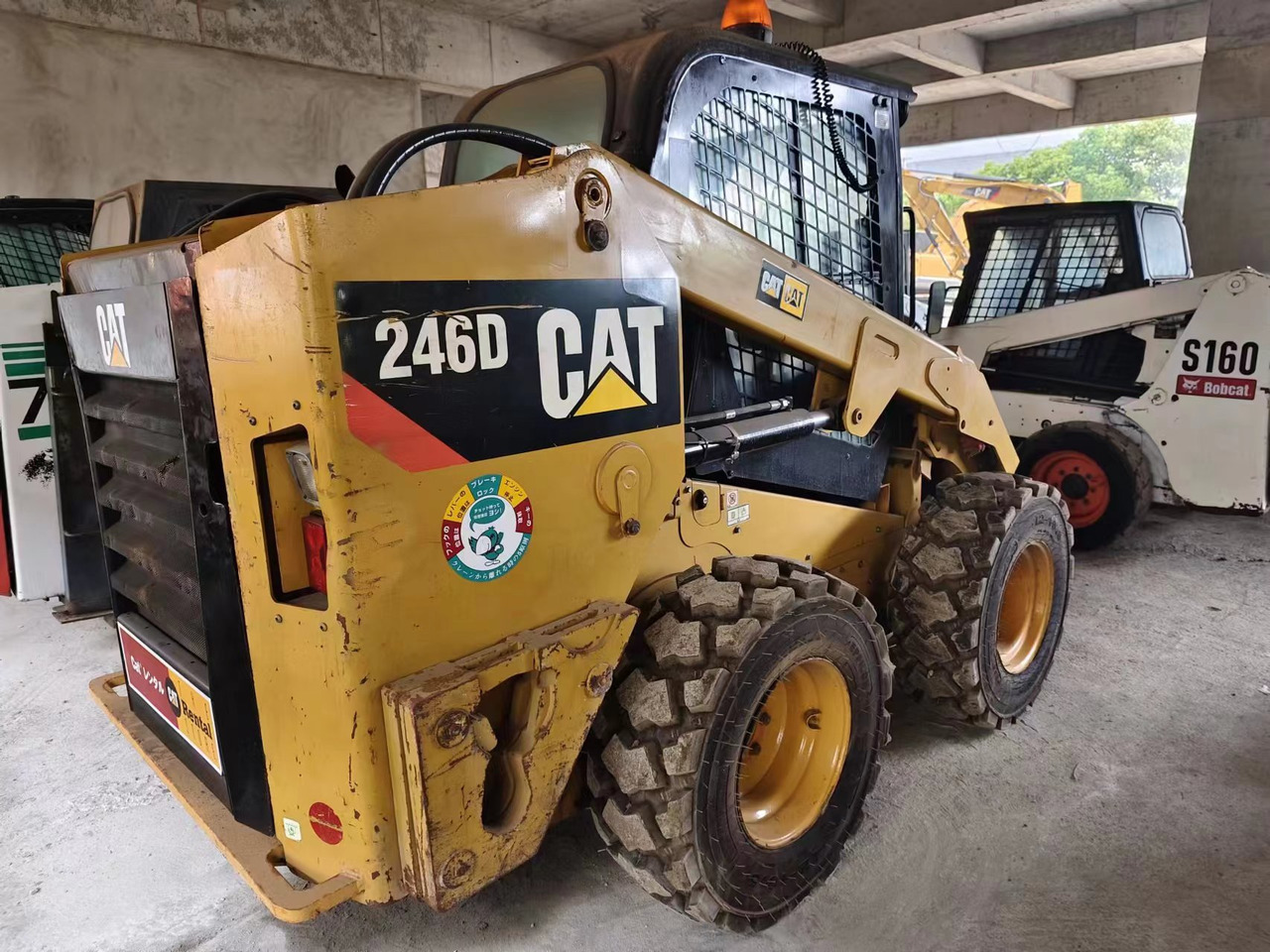 CATERPILLAR 246D - Mini fadrom: foto 3 CATERPILLAR 246D - Mini fadrom: foto 3