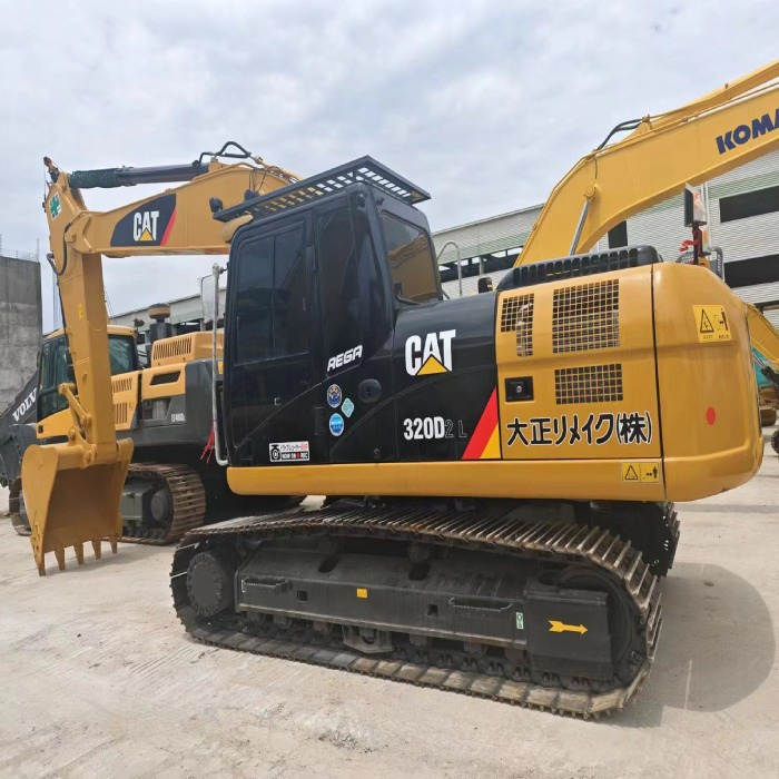 CATERPILLAR 320DL - Ekskavator me zinxhirë: foto 5 CATERPILLAR 320DL - Ekskavator me zinxhirë: foto 5