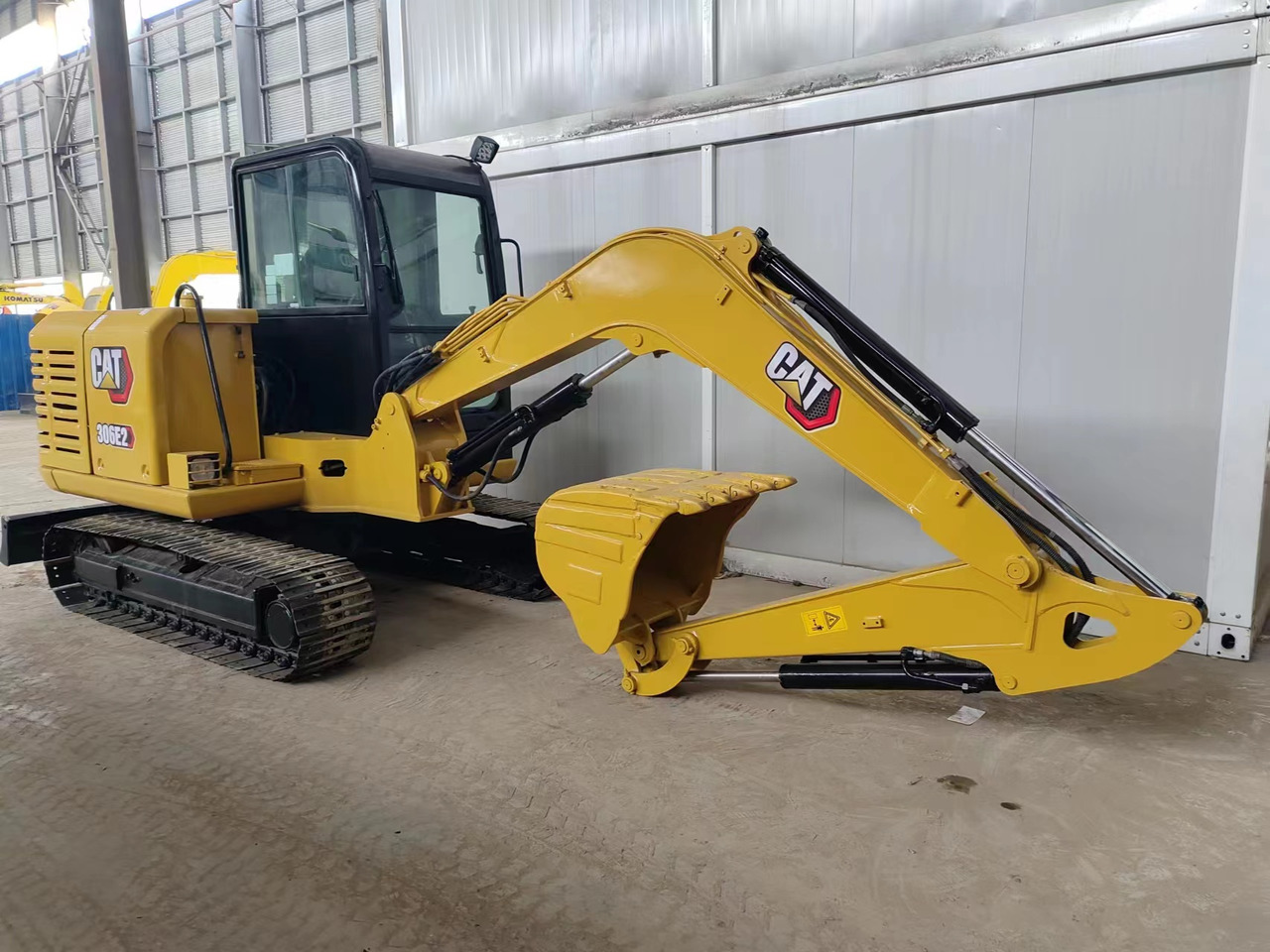 CATERPILLAR 360E2 - Miniekskavator: foto 1 CATERPILLAR 360E2 - Miniekskavator: foto 1