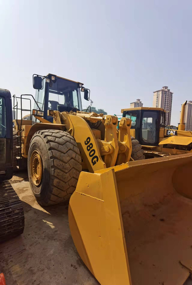 CATERPILLAR 980G - Fadrom me goma: foto 2 CATERPILLAR 980G - Fadrom me goma: foto 2