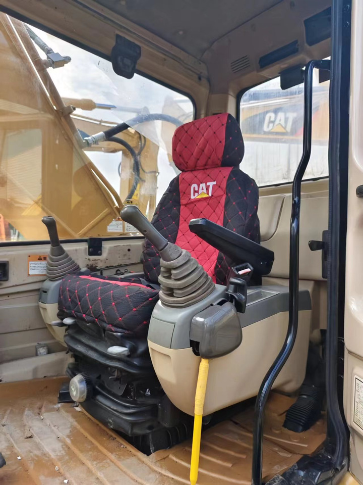 CATERPILLAR CAT 320BL - Ekskavator me zinxhirë: foto 5 CATERPILLAR CAT 320BL - Ekskavator me zinxhirë: foto 5