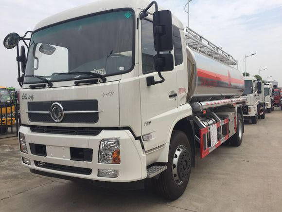 DONGFENG Tank truck - Autobot: foto 1 DONGFENG Tank truck - Autobot: foto 1