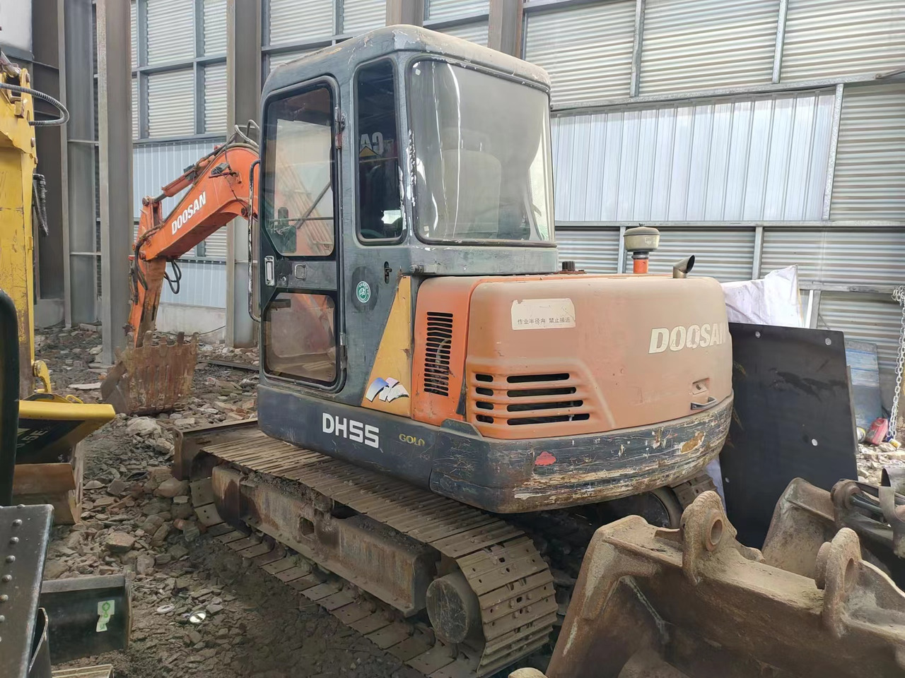 DOOSAN DH55 - Miniekskavator: foto 2 DOOSAN DH55 - Miniekskavator: foto 2