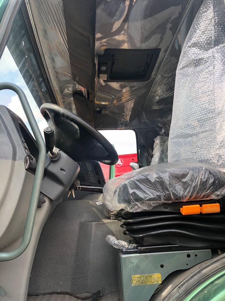 HOWO 420 - Gjysmë-kamion: foto 4 HOWO 420 - Gjysmë-kamion: foto 4