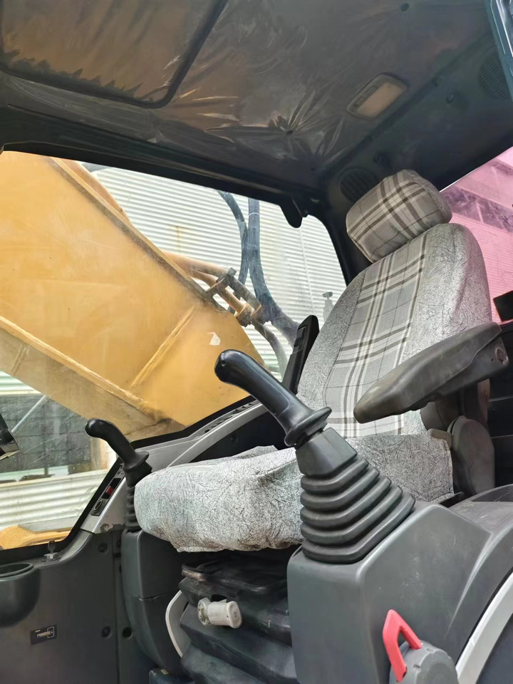 HYUNDAI R485LC9VS R485 - Ekskavator me zinxhirë: foto 4 HYUNDAI R485LC9VS R485 - Ekskavator me zinxhirë: foto 4