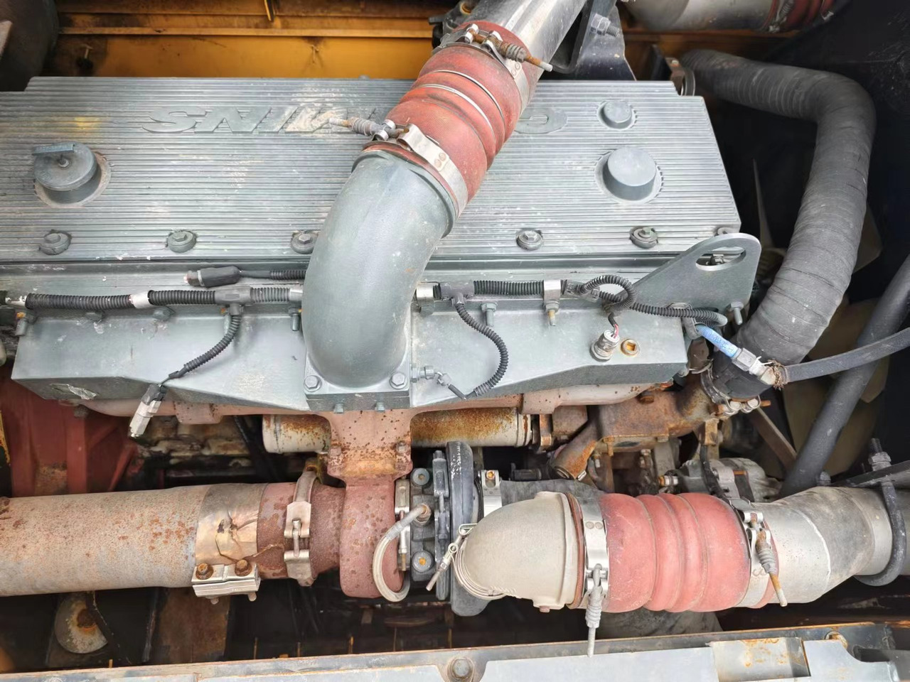 HYUNDAI R485LC9VS R485 - Ekskavator me zinxhirë: foto 3 HYUNDAI R485LC9VS R485 - Ekskavator me zinxhirë: foto 3