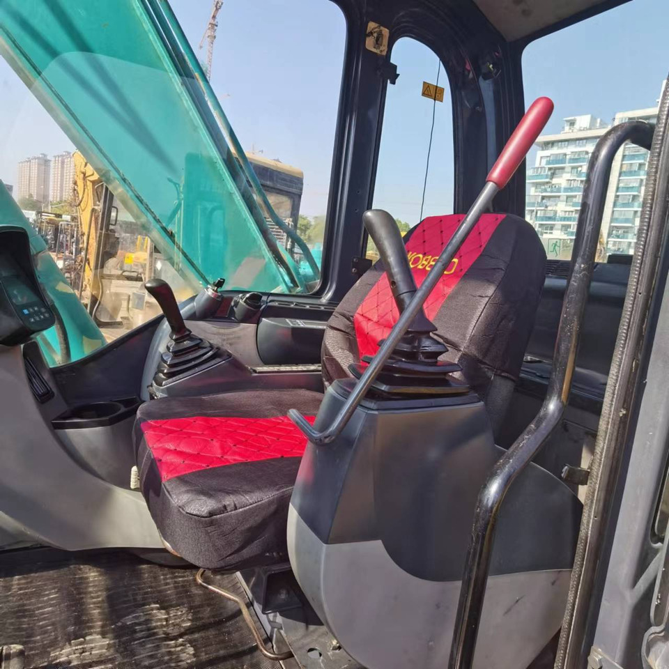 KOBELCO SK75 - Miniekskavator: foto 3 KOBELCO SK75 - Miniekskavator: foto 3