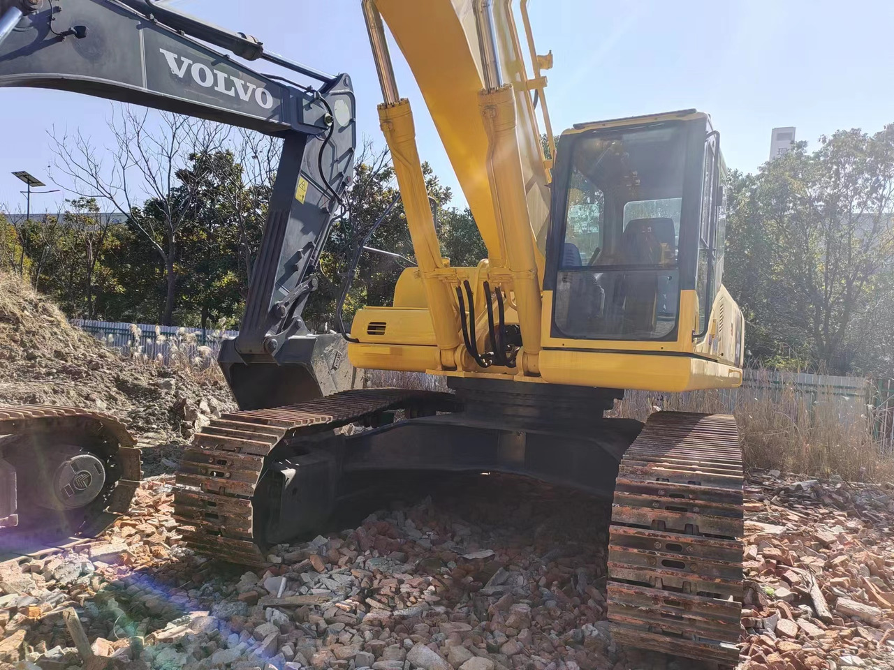 KOMATSU PC400-7 PC400 - Ekskavator me zinxhirë: foto 2 KOMATSU PC400-7 PC400 - Ekskavator me zinxhirë: foto 2