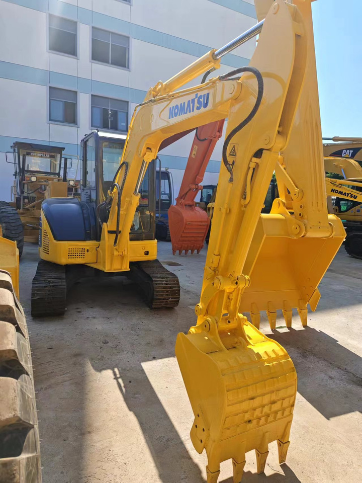 KOMATSU PC55MR - Miniekskavator: foto 2 KOMATSU PC55MR - Miniekskavator: foto 2