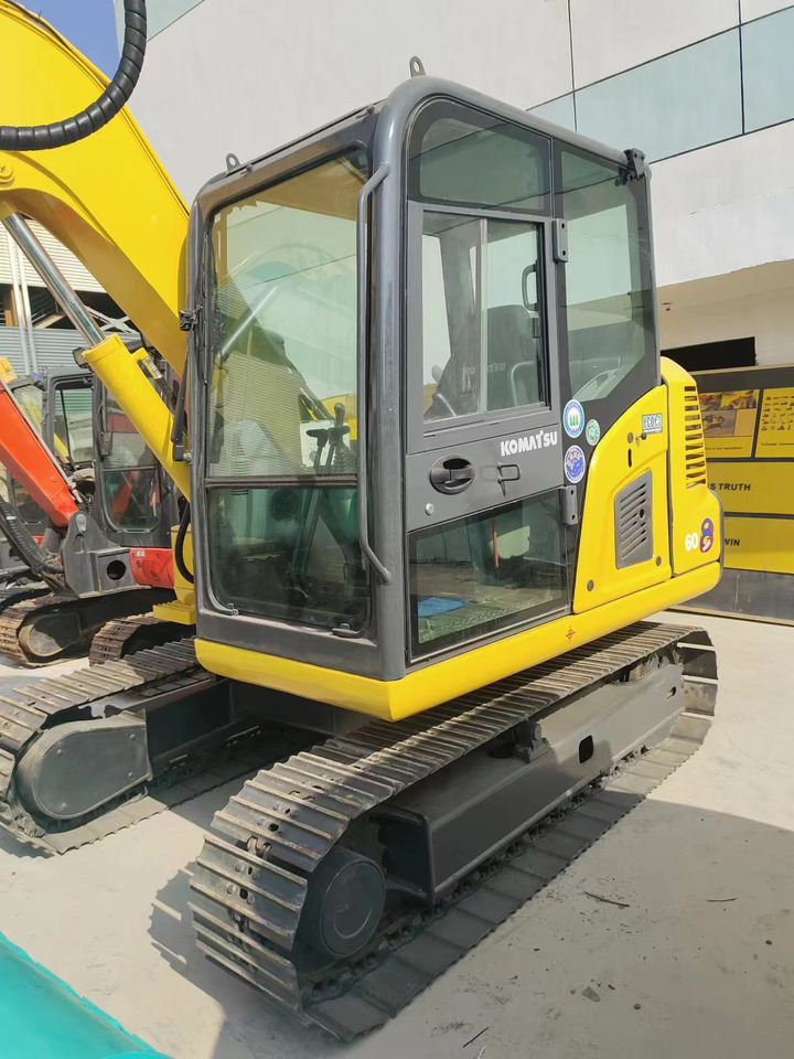 Miniekskavator KOMATSU PC60-8: foto 7
