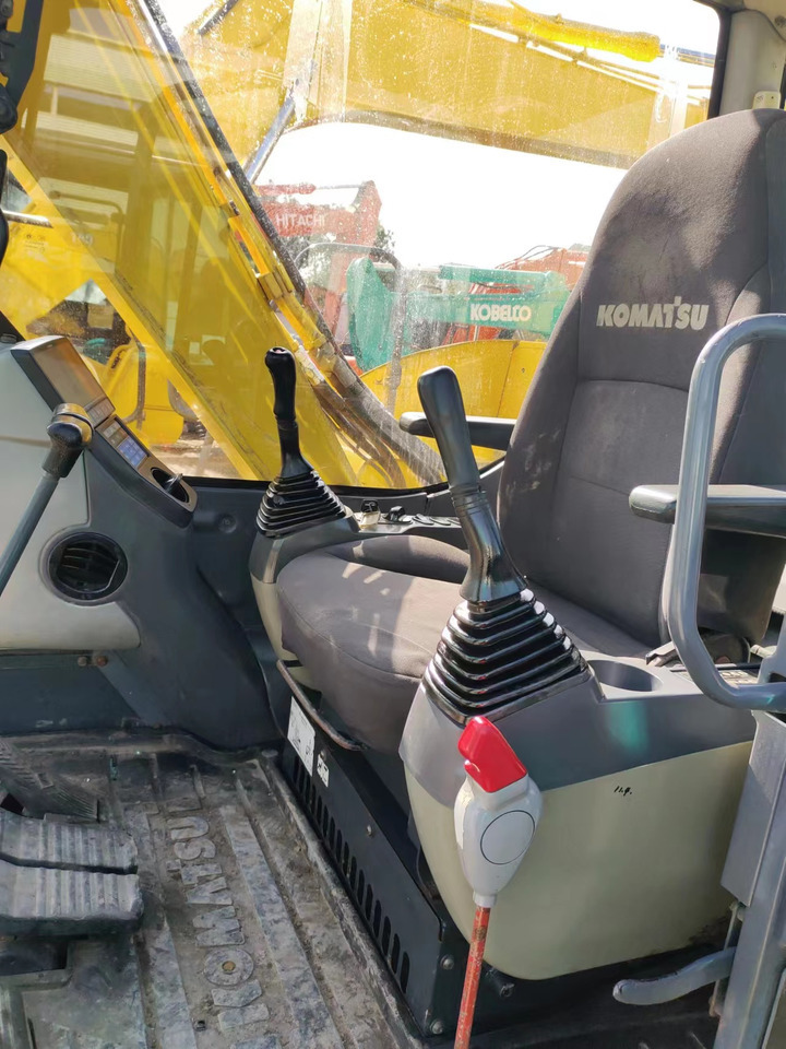 KOMATSU PC60-8 - Miniekskavator: foto 4 KOMATSU PC60-8 - Miniekskavator: foto 4