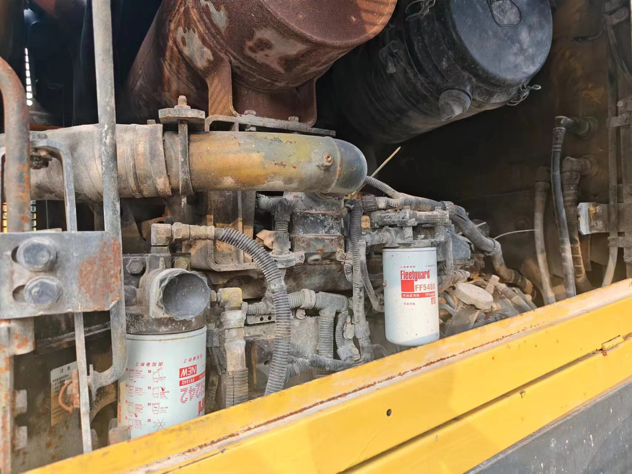 KOMATSU WA380-6 - Fadrom me goma: foto 5 KOMATSU WA380-6 - Fadrom me goma: foto 5