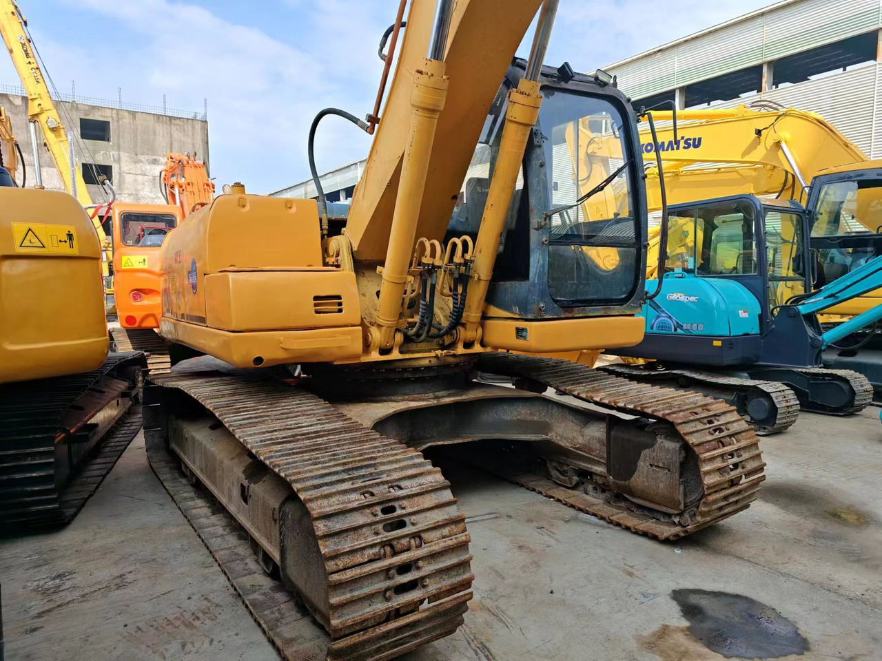 LIUGONG 920D - Ekskavator me zinxhirë: foto 3 LIUGONG 920D - Ekskavator me zinxhirë: foto 3