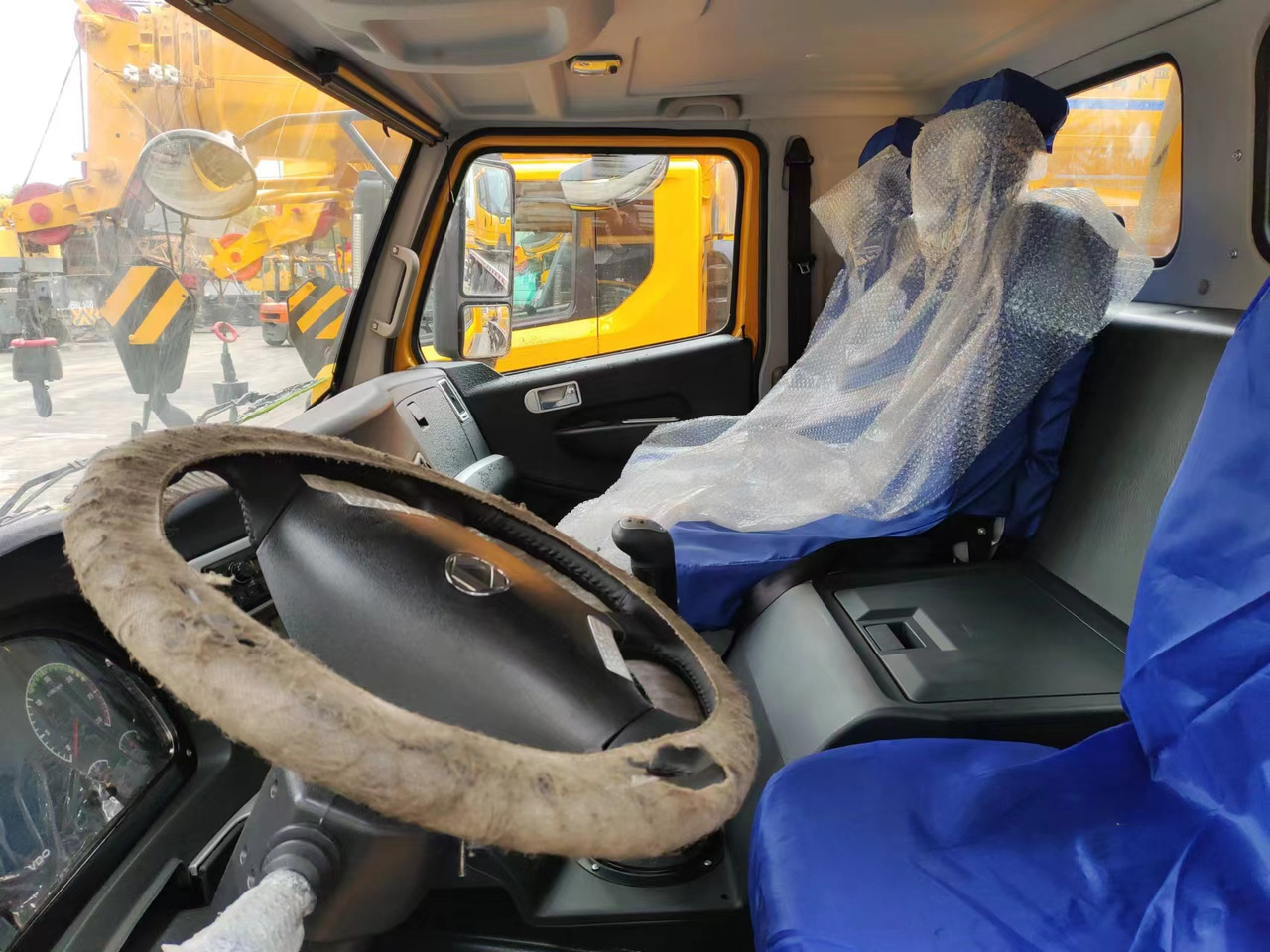 XCMG QY50K - Autovinç: foto 3 XCMG QY50K - Autovinç: foto 3