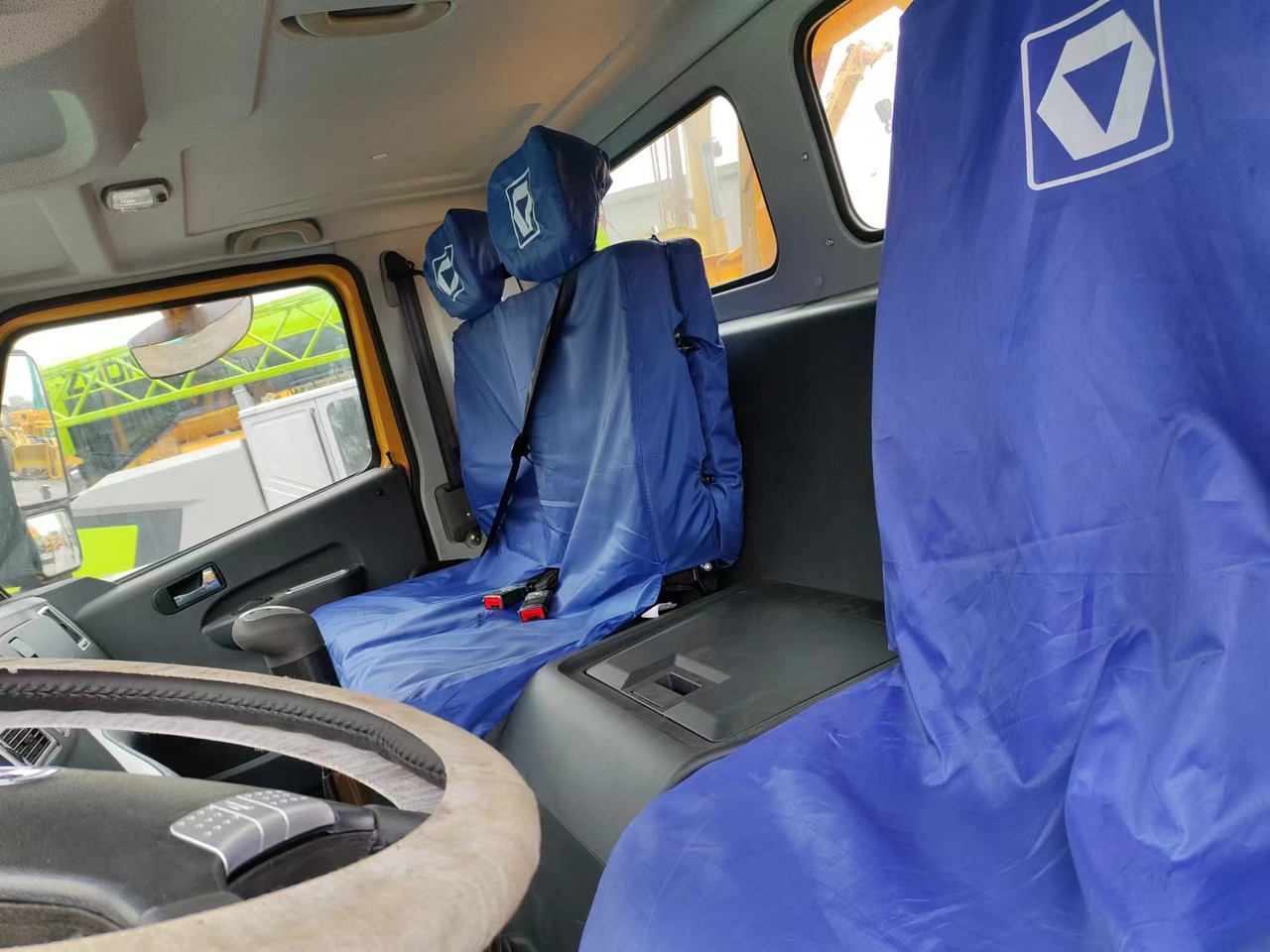 XCMG QY75K - Autovinç: foto 5 XCMG QY75K - Autovinç: foto 5