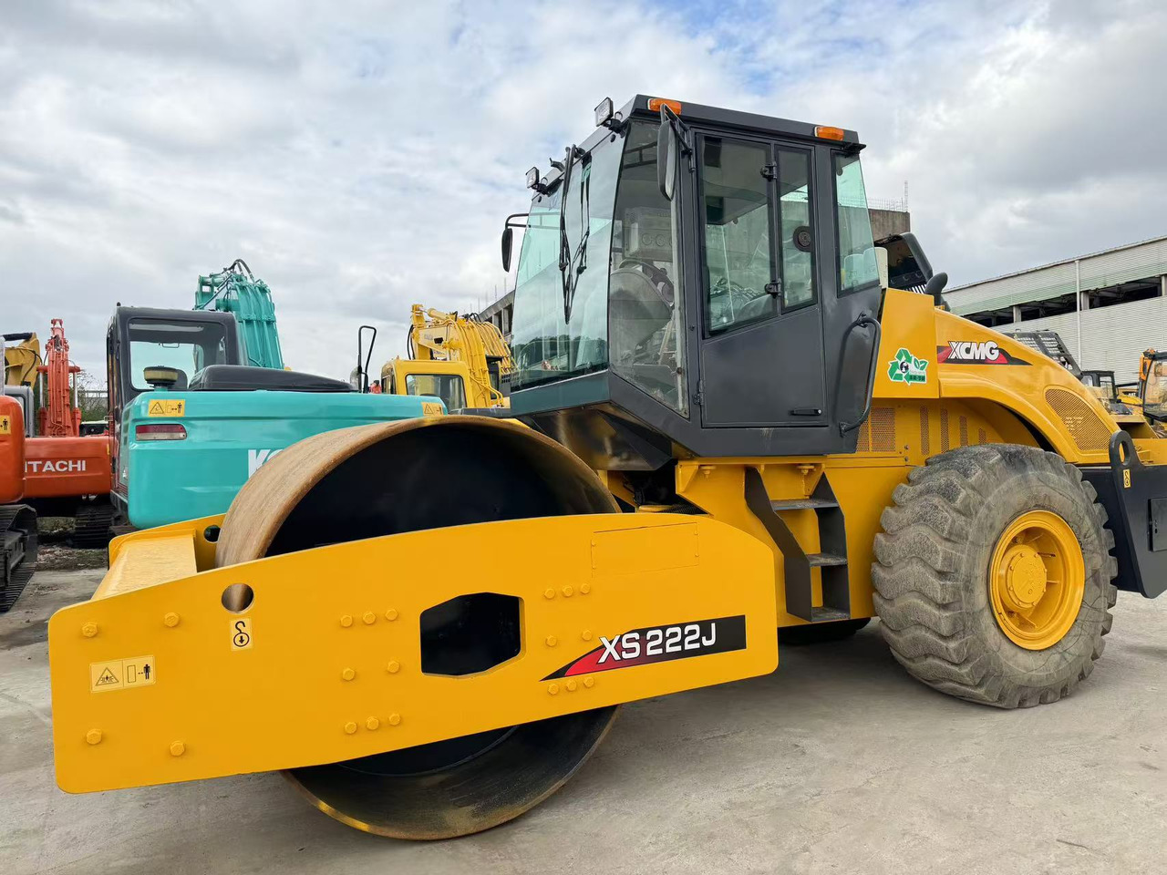 XCMG XS222J - Ngjeshës: foto 2 XCMG XS222J - Ngjeshës: foto 2