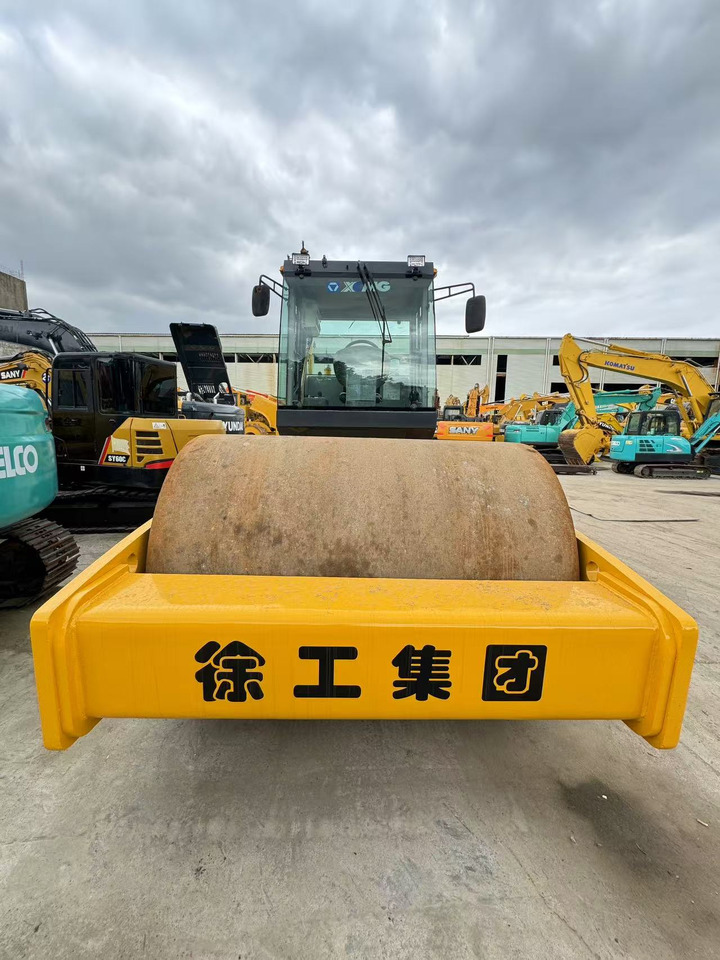 XCMG XS222J - Ngjeshës: foto 4 XCMG XS222J - Ngjeshës: foto 4