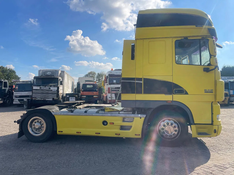 DAF XF 105.460 Tractor unit - Gjysmë-kamion: foto 4 DAF XF 105.460 Tractor unit - Gjysmë-kamion: foto 4