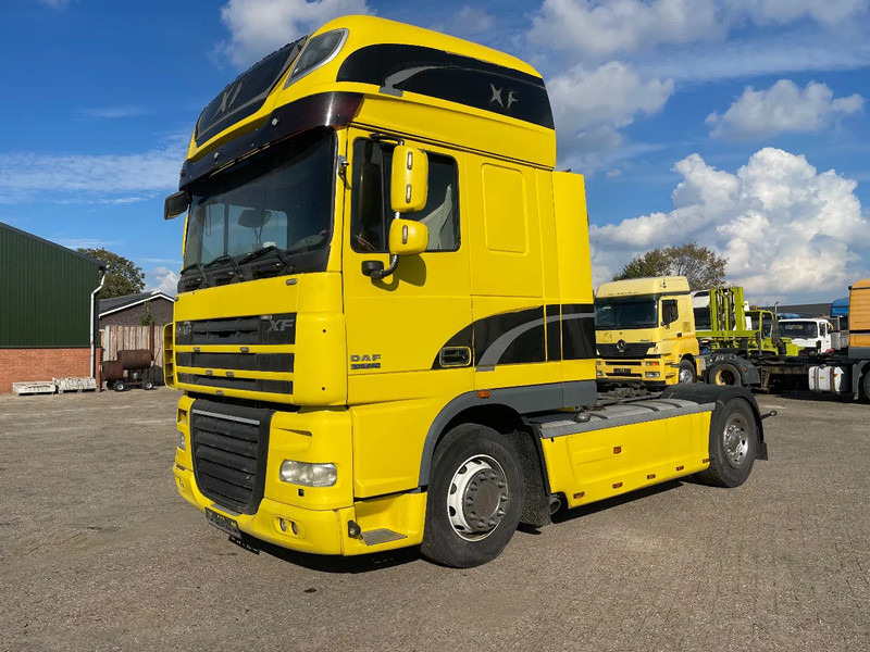DAF XF 105.460 Tractor unit - Gjysmë-kamion: foto 3 DAF XF 105.460 Tractor unit - Gjysmë-kamion: foto 3