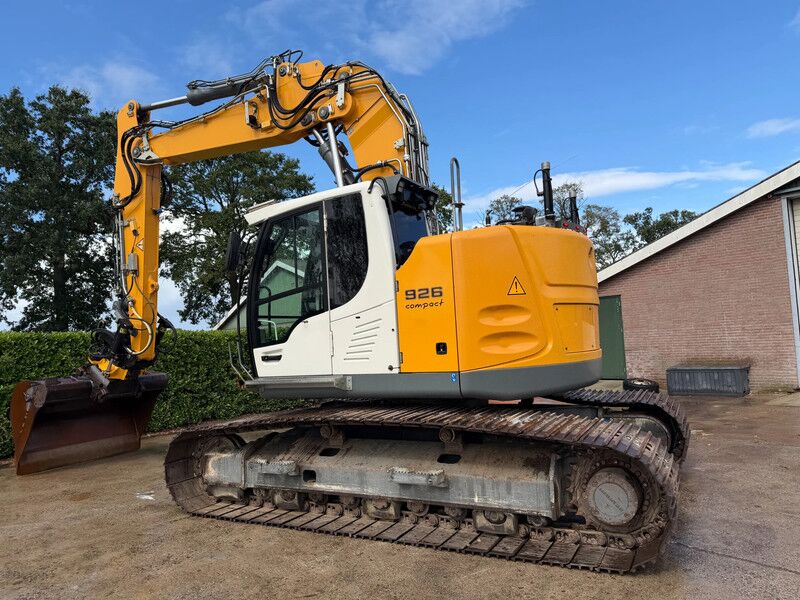 Liebherr R926 R926 compact GPS - Ekskavator me zinxhirë: foto 2 Liebherr R926 R926 compact GPS - Ekskavator me zinxhirë: foto 2
