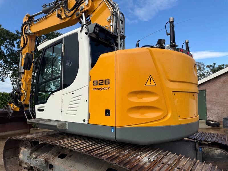 Liebherr R926 R926 compact GPS - Ekskavator me zinxhirë: foto 4 Liebherr R926 R926 compact GPS - Ekskavator me zinxhirë: foto 4