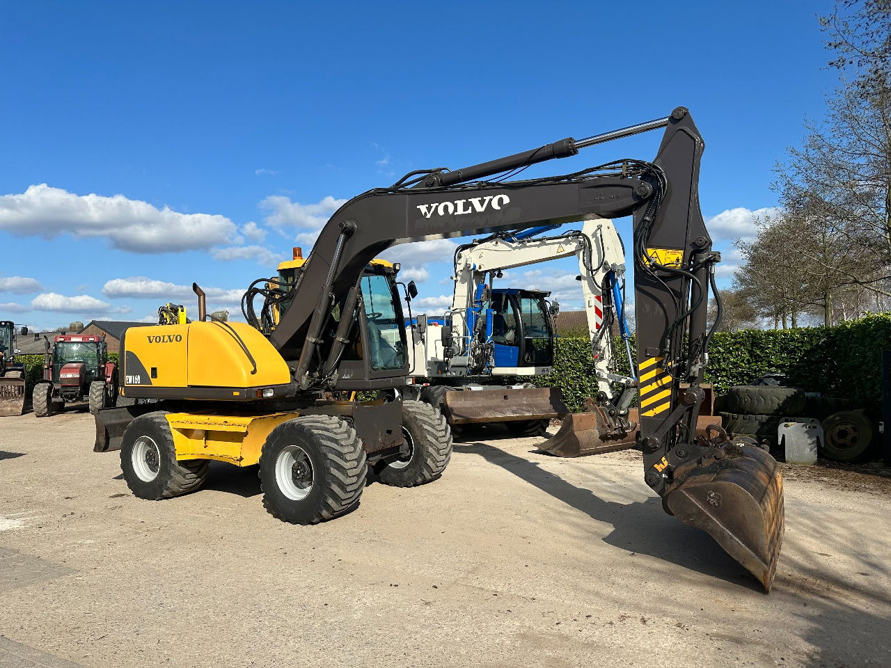 Volvo EW160 - Ekskavator me goma: foto 4 Volvo EW160 - Ekskavator me goma: foto 4
