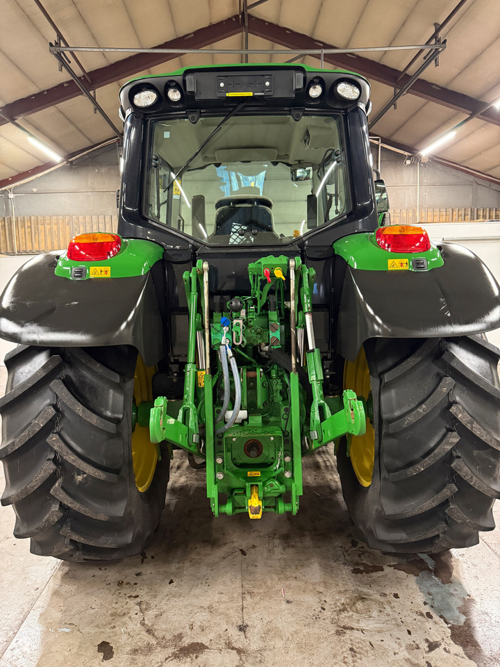 John Deere 6100M - Traktor: foto 4 John Deere 6100M - Traktor: foto 4