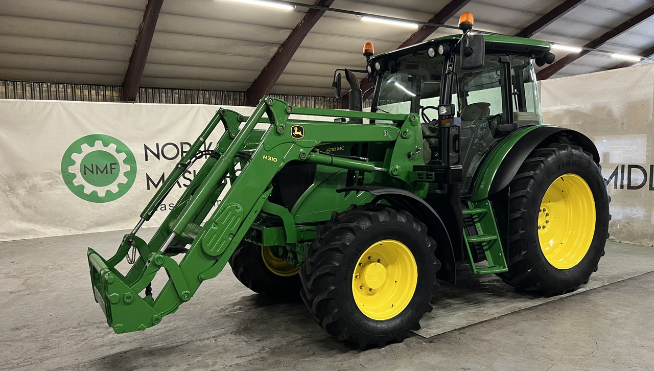 John Deere 6110 MC - Makineritë e tjera: foto 1 John Deere 6110 MC - Makineritë e tjera: foto 1
