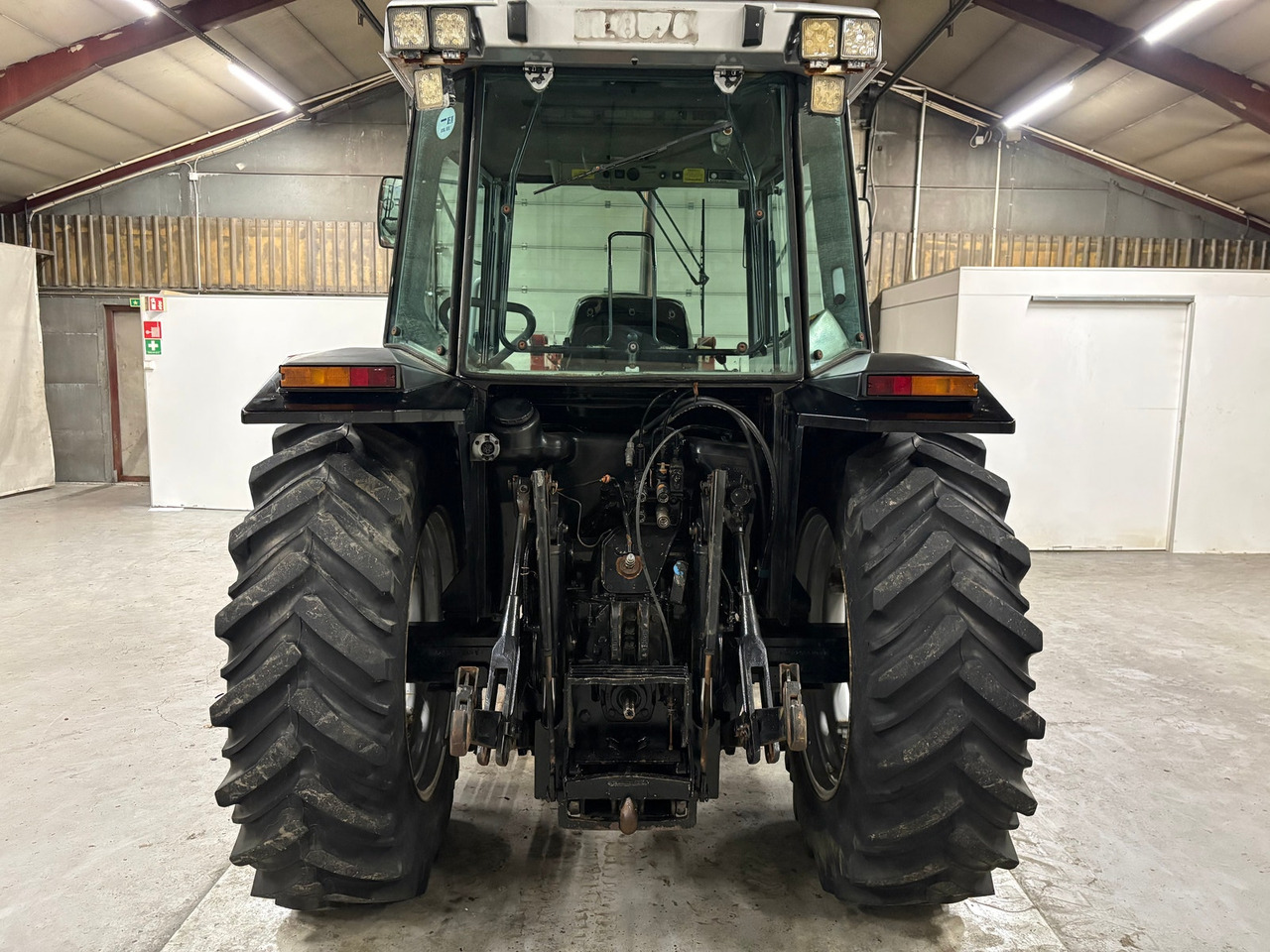 Massey Ferguson 3050 - Traktor: foto 4 Massey Ferguson 3050 - Traktor: foto 4